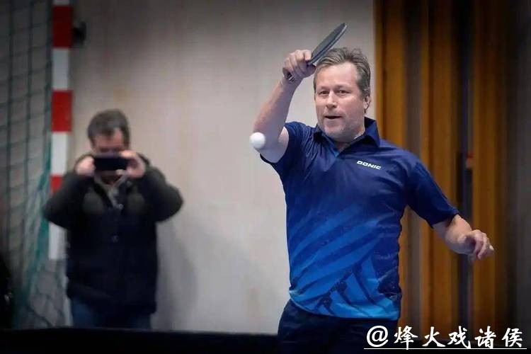 GOAT再出山！60岁瓦尔德内尔宣布复出：86岁老妈想看我打球